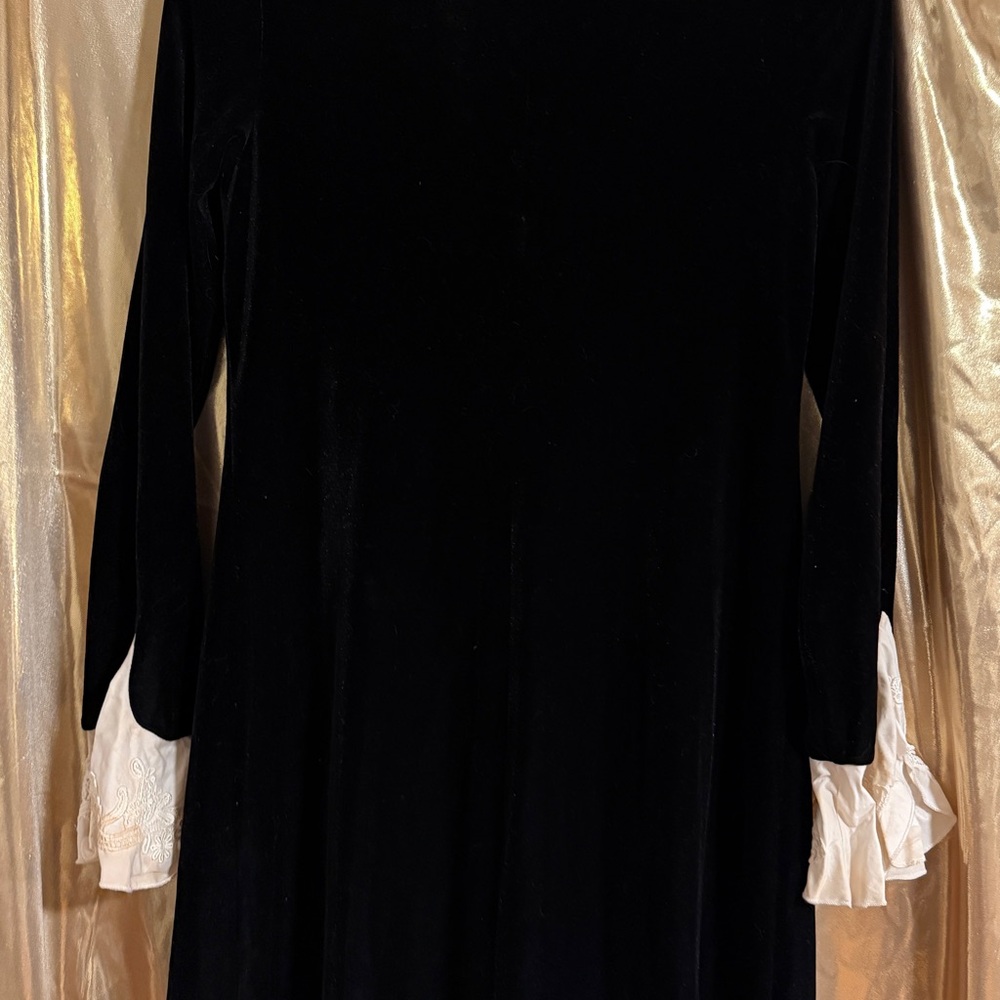 Bailey 44 Black Dress with Cream Accents